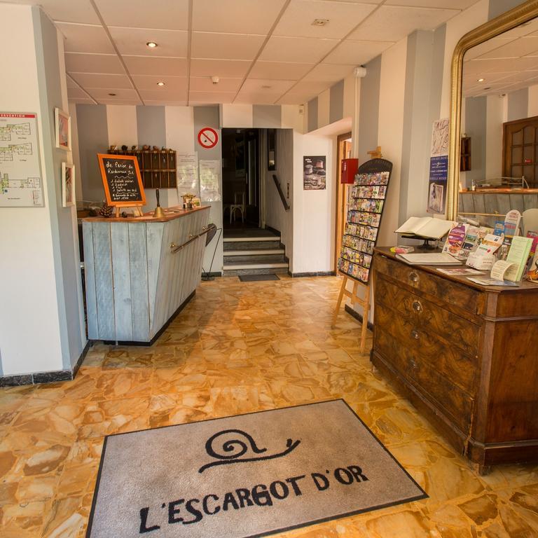 Auberge De L'Escargot D'Or Dieulefit Zewnętrze zdjęcie