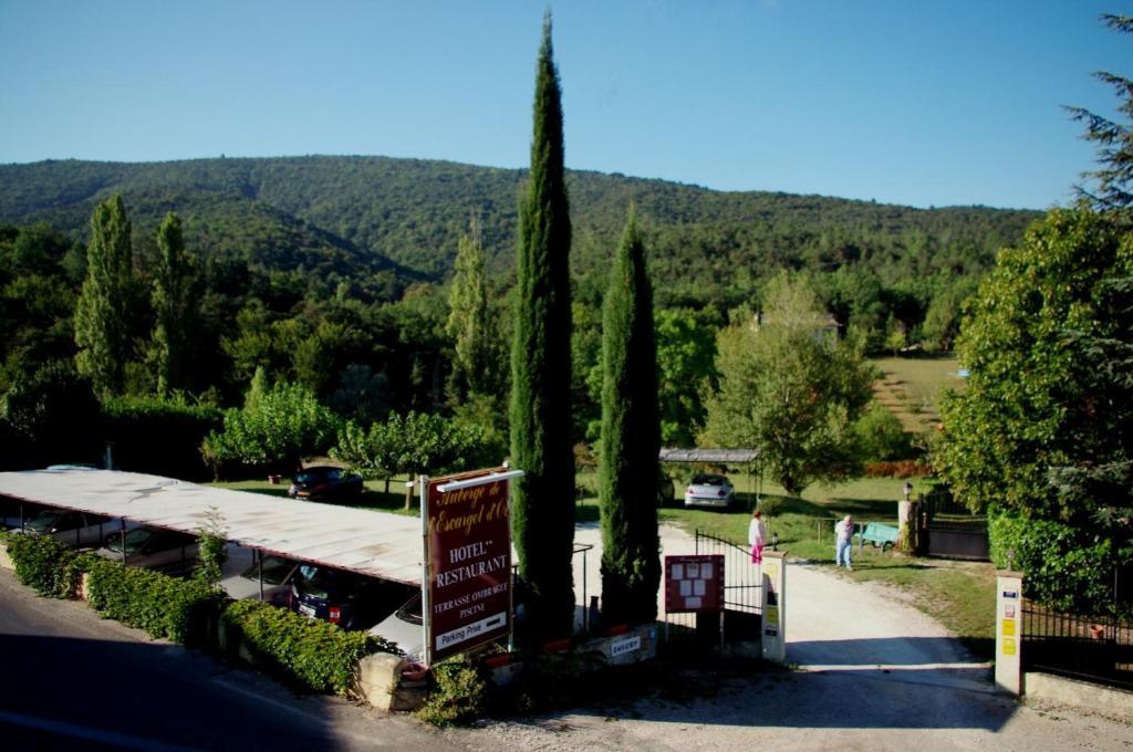 Auberge De L'Escargot D'Or Dieulefit Zewnętrze zdjęcie